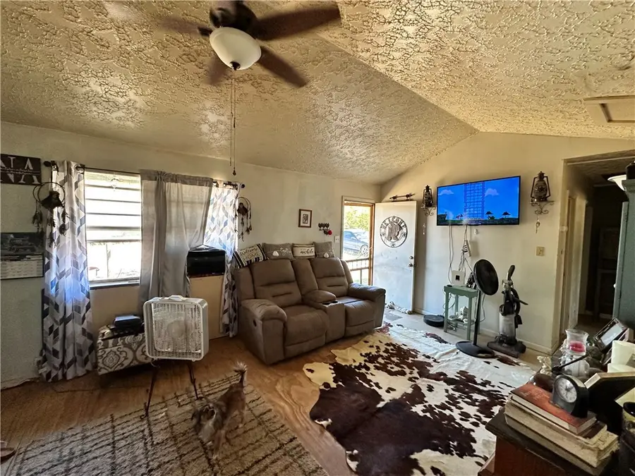 11410 Red Hill Road, Hearne, TX 77859 - Image #3