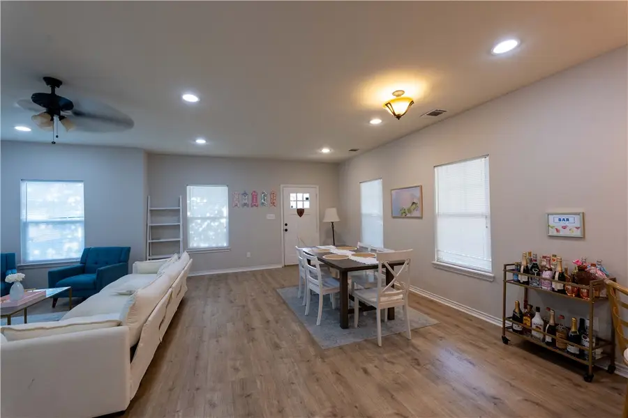 1133 Oney Hervey Drive, College Station, TX 77840 - Image #3