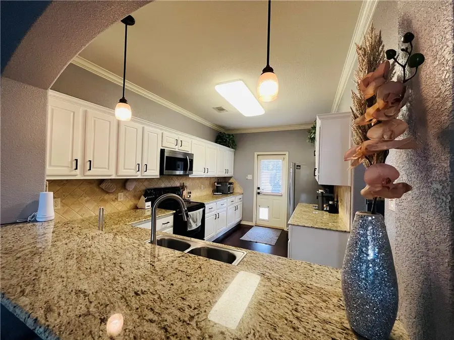 3203 Corporal Road, College Station, TX 77845-6138 - Image #3