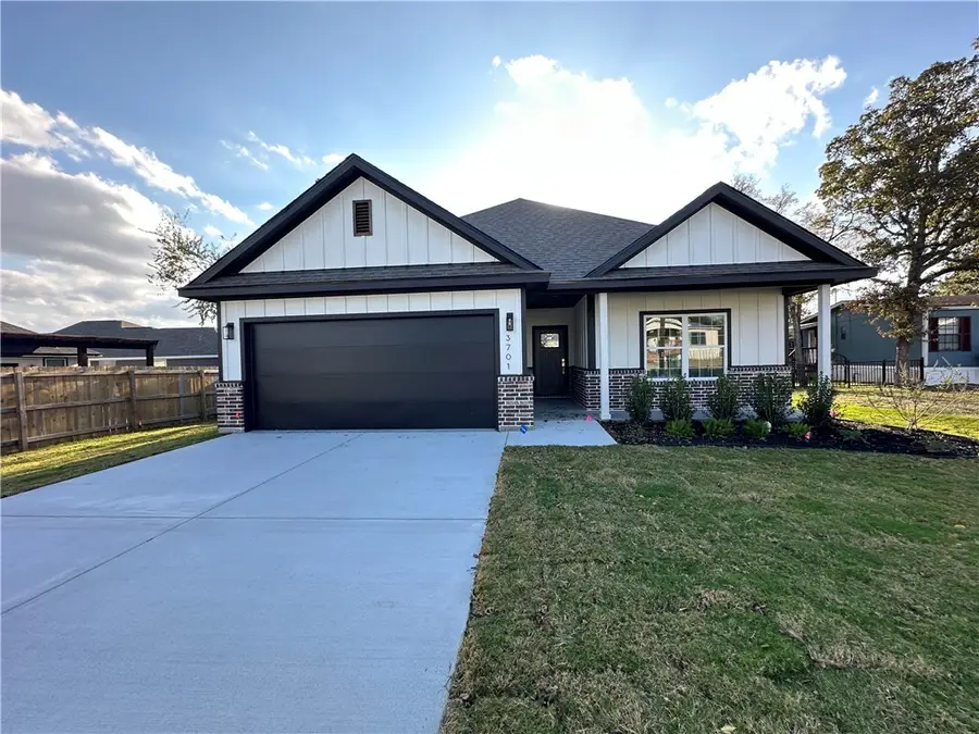 3701 Iverson Drive, Bryan, TX 77803 - Image #3