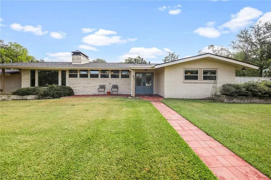 801 S Rosemary Drive, Bryan, TX 77802 - Image #2