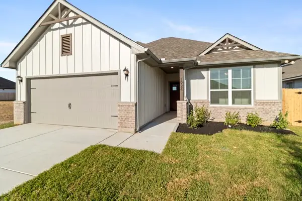 1924 Stubbs Drive, Bryan, TX 77807