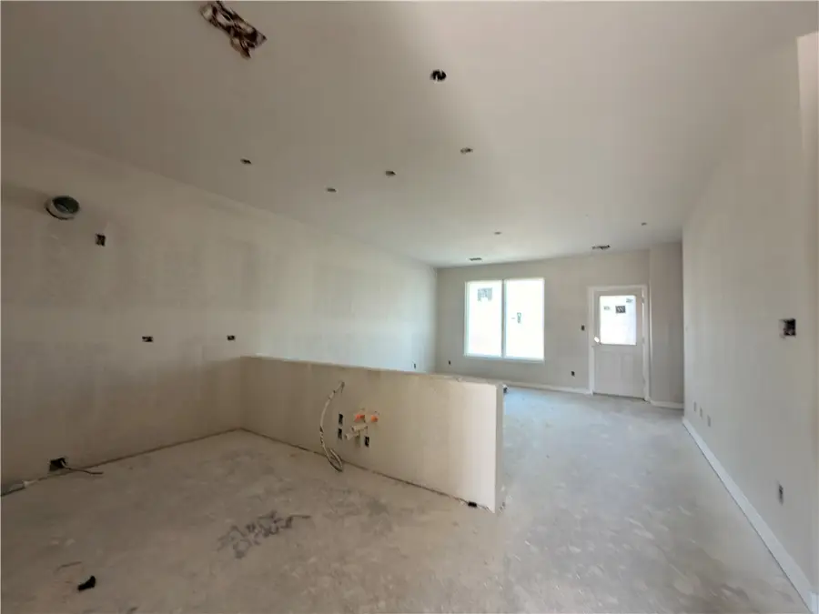 6049 Badger Street, Bryan, TX 77807 - Image #3