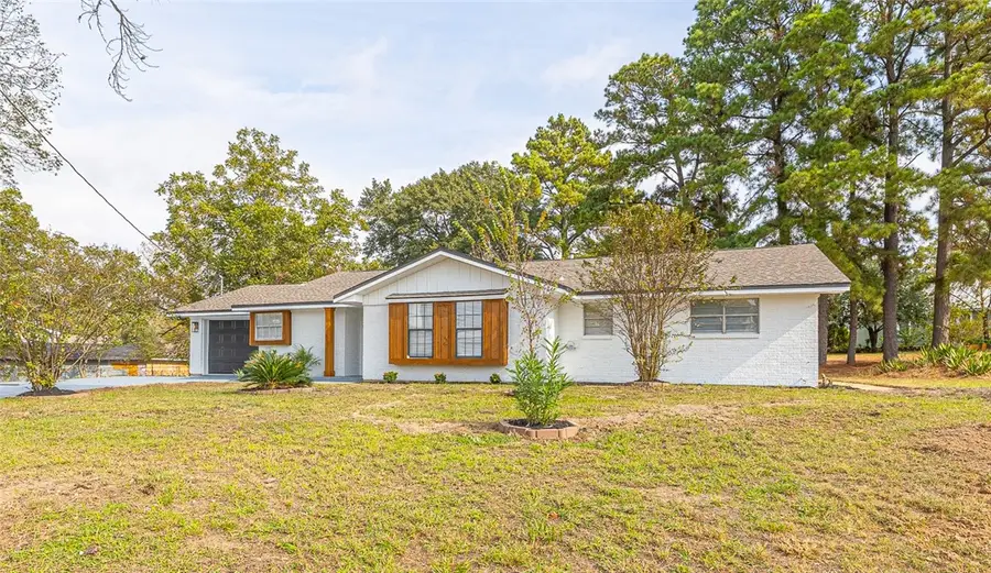 707 Norwood Lane, Hearne, TX 77859 - Image #2