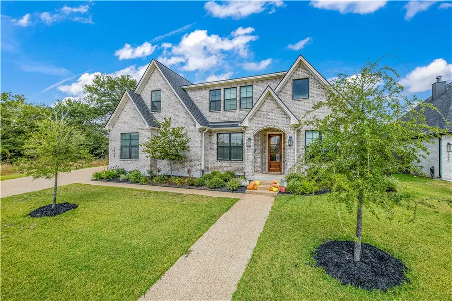 2038 Pebble Bend Drive, College Station, TX 77845 - Image #2