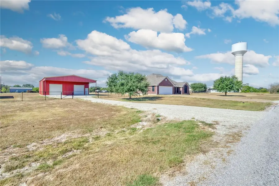 7665 Planters Loop, Bryan, TX 77808 - Image #2
