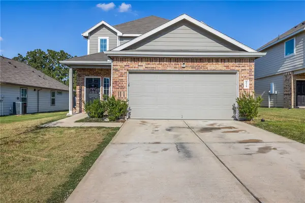 975 Harper Lane, Bryan, TX 77803