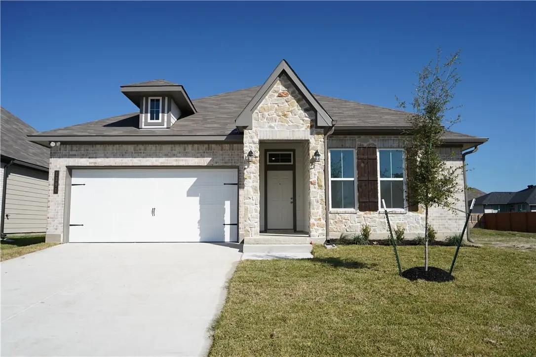 1391 Kingsgate Drive, Bryan, TX 77807 - Image #1