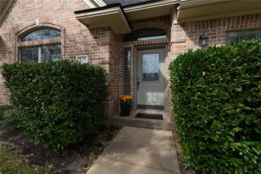 205 Hartford Drive, College Station, TX 77845 - Image #2