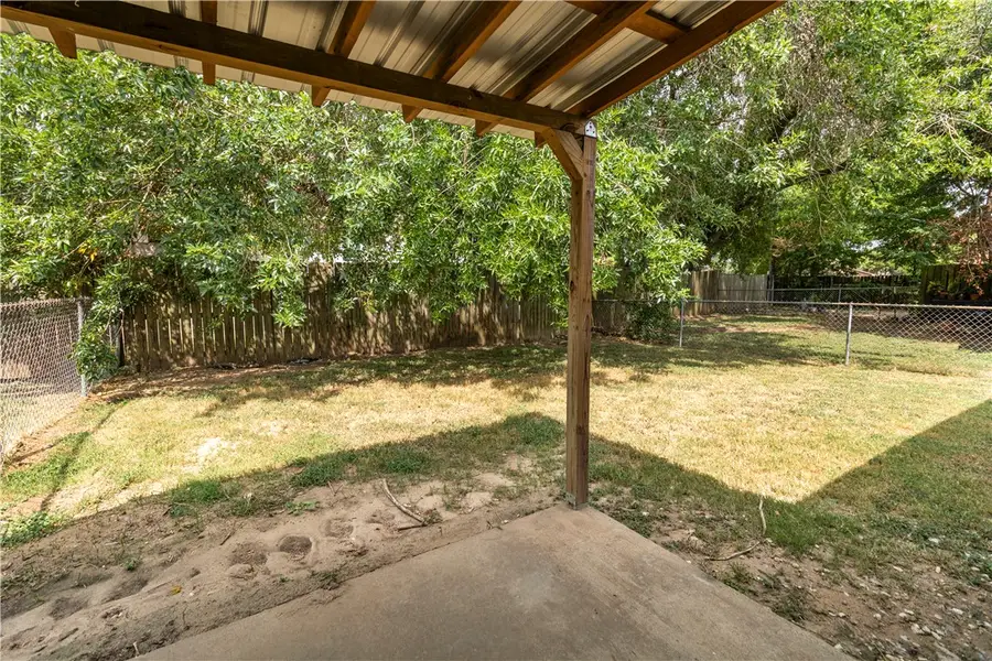 1529-1531 Hillside Drive, College Station, TX 77845 - Image #2