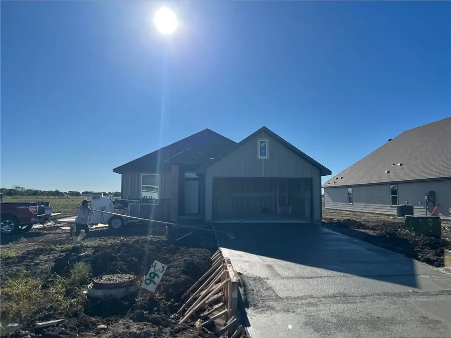 366 Harvest Lake Drive, Snook, TX 77878 - Image #2