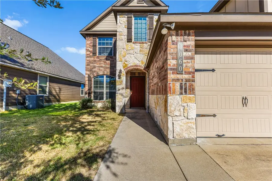 1060 Venice Drive, Bryan, TX 77808 - Image #2