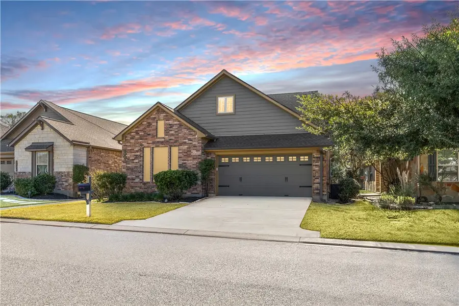 1736 Twin Pond Circle, College Station, TX 77845 - Image #2