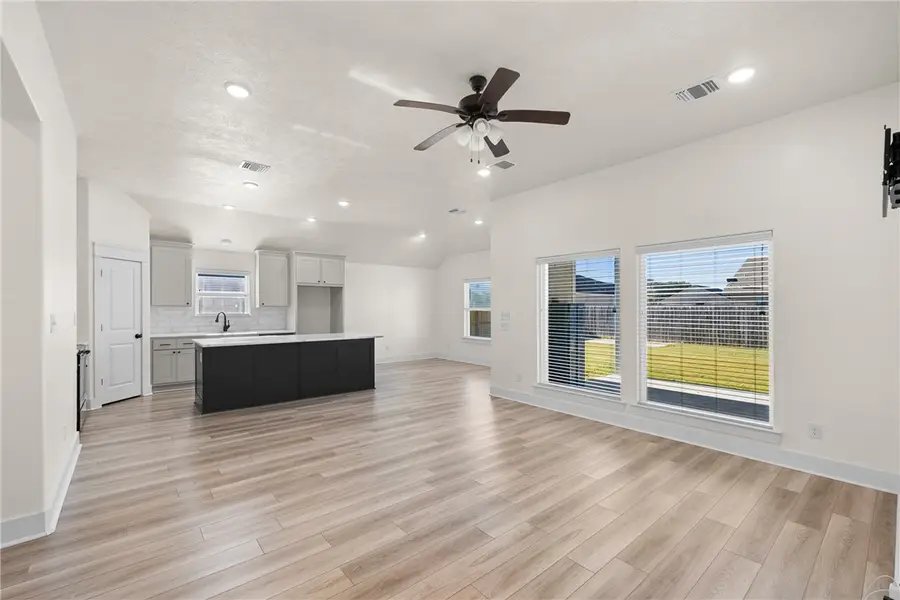 172 Pleasant Path, Somerville, TX 77879 - Image #2