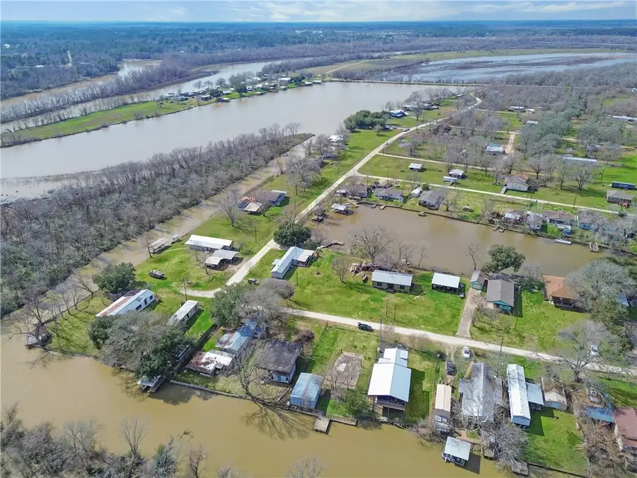 574 River Oaks Dr Drive, Trinity, TX 75862 - #2