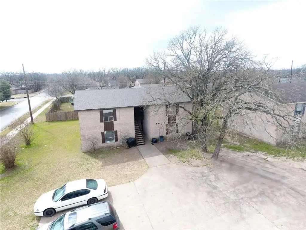 2712 Evergreen Circle, Bryan, TX 77801 - Image #1