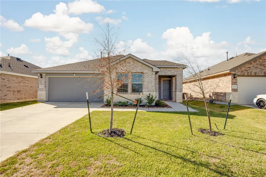 2218 Spyglass Drive, Navasota, TX 77868 - Image #2