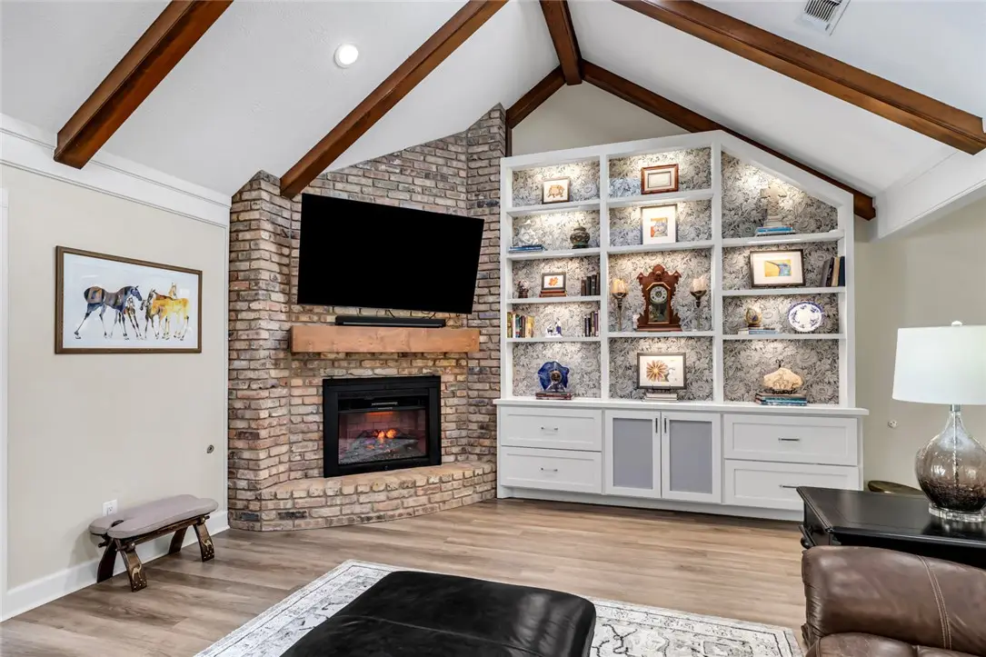 3005 Camelot Drive Nw, Bryan, TX 77802 - Image #1