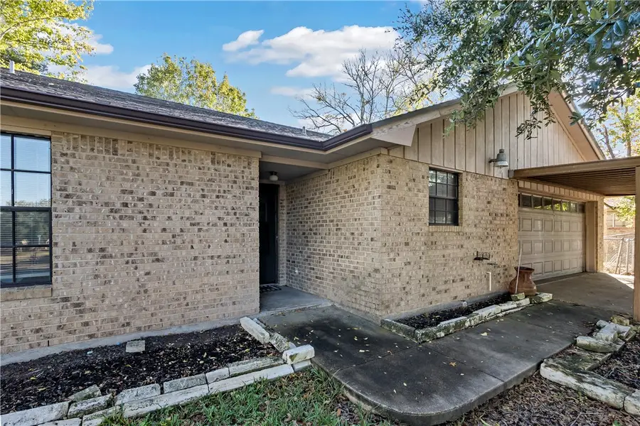 1726 Neal Street, Navasota, TX 77868 - Image #3