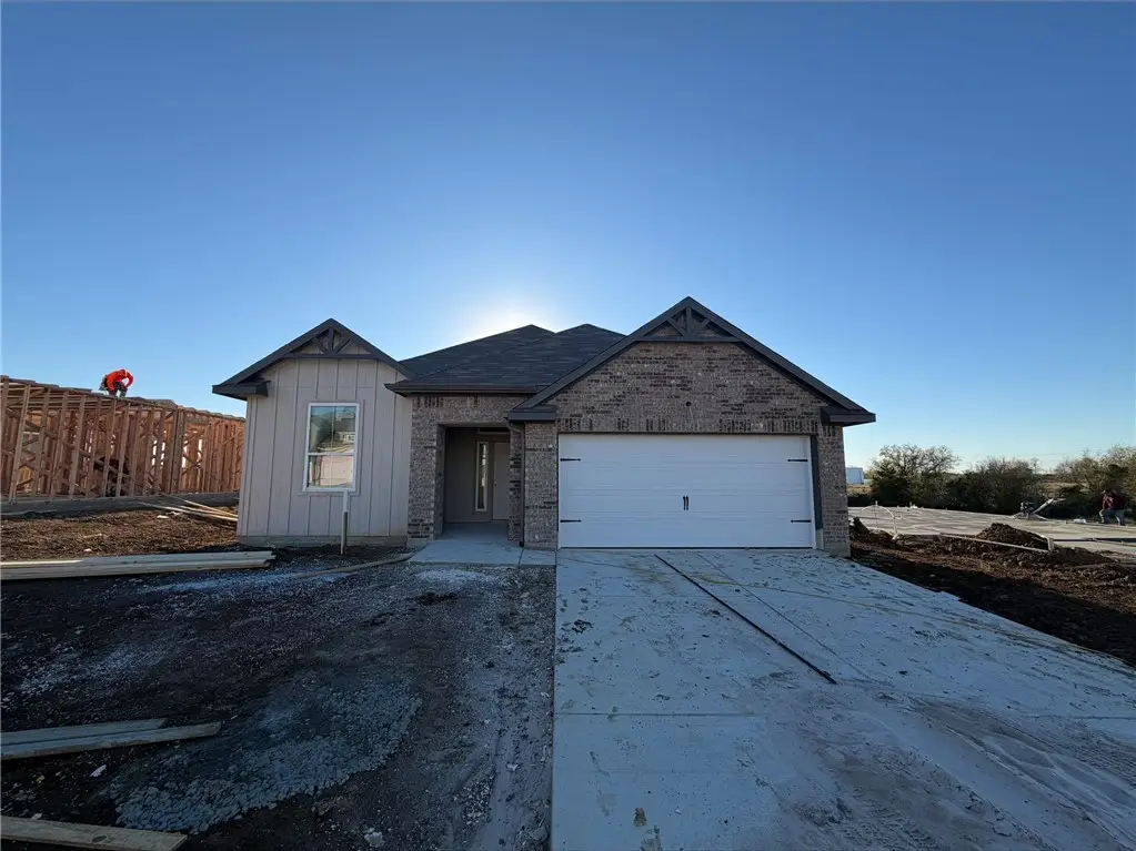 112 Hejl Drive, Caldwell, TX 77836 - Image #1