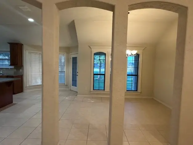 702 Woodson Drive, Caldwell, TX 77836 - Image #3