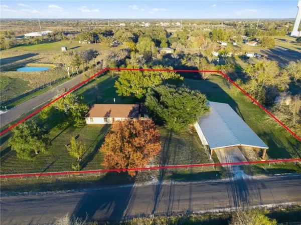 5756 Oak Hollow Circle, Bryan, TX 77808