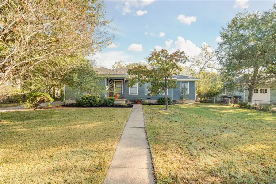 1211 Marsteller Avenue, College Station, TX 77840 - Image #2
