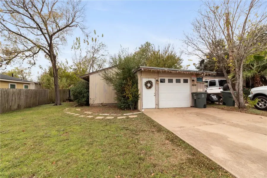 2608 Cavitt Avenue, Bryan, TX 77801 - Image #3
