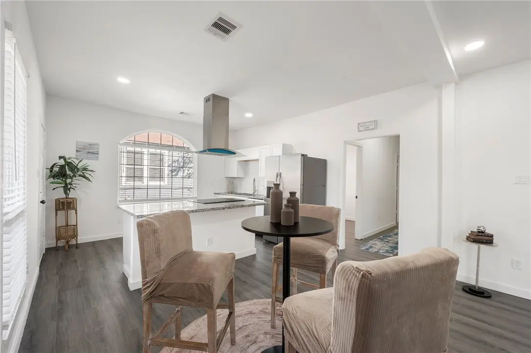 906 E Washington Avenue, Navasota, TX 77868 - Image #1