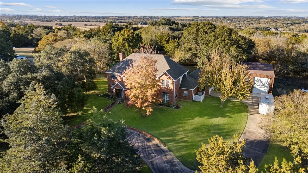 3905 N Briarwood Drive, Brenham, TX 77833 - #1