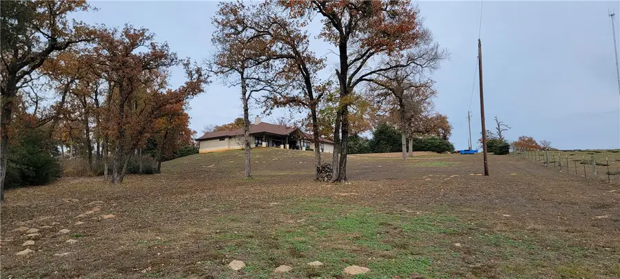 3104 Stonewood Drive, Franklin, TX 77856 - Image #2