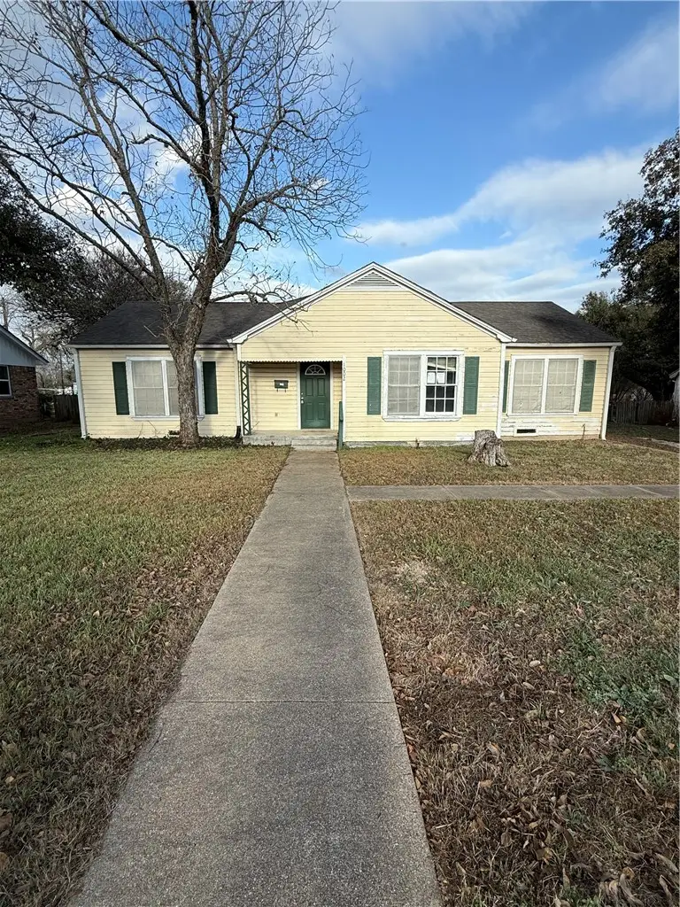 1002 E 30th Street, Bryan, TX 77803 - Image #1