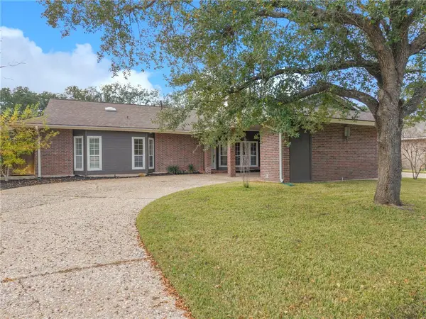 2354 W Briargate Drive, Bryan, TX 77802