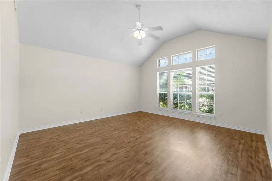 1816 Brothers Boulevard #16, College Station, TX 77845 - Image #2