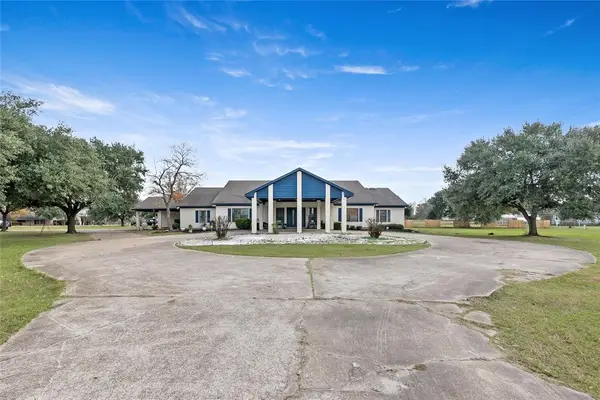 1314 N Tammye Lane, Madisonville, TX 77864