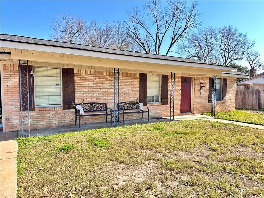 2501 Wayside Drive, Bryan, TX 77802 - Image #2