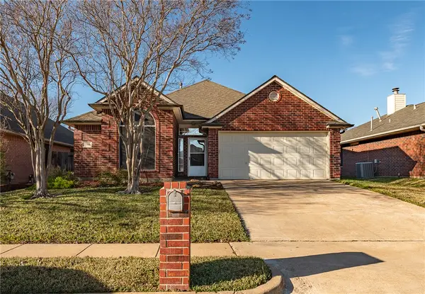 2630 Lochinvar Lane, Bryan, TX 77802
