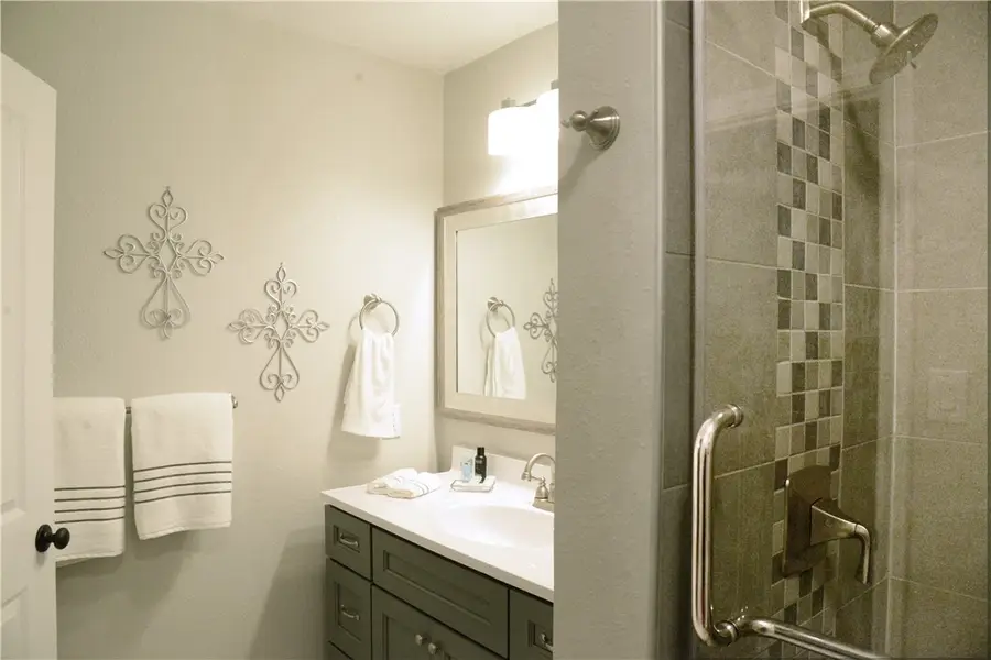 2210 Quail Hollow, Bryan, TX 77802 - Image #2