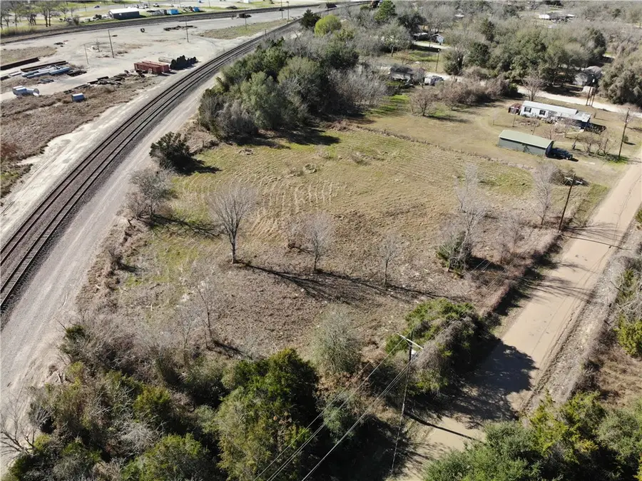 1.75 Acres Low Wood, Somerville, TX 77879 - Image #3