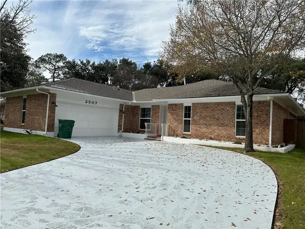 2507 Oak Circle, Bryan, TX 77802