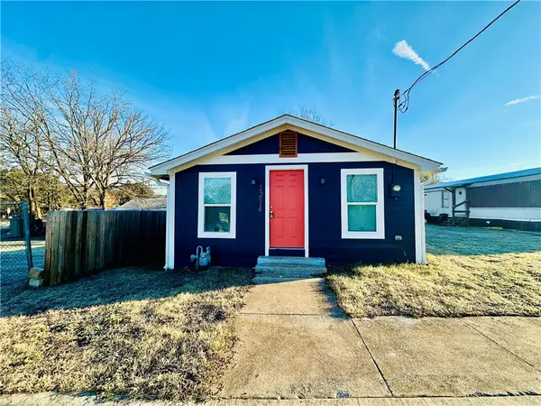 1214 Lowery Street, Bryan, TX 77803