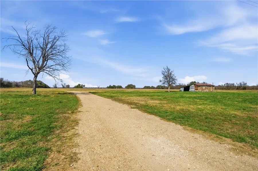 2375 Fm 935, Chilton, TX 76632 - Image #2