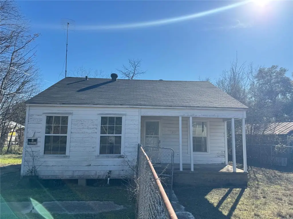 1207 South Drive, Bryan, TX 77803 - #1