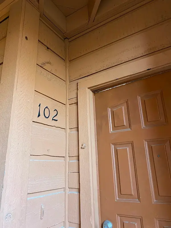 1305 W Villa Maria Road #E102, Bryan, TX 77801