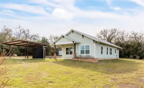 1692 Henry Prairie Road, Franklin, TX 77856