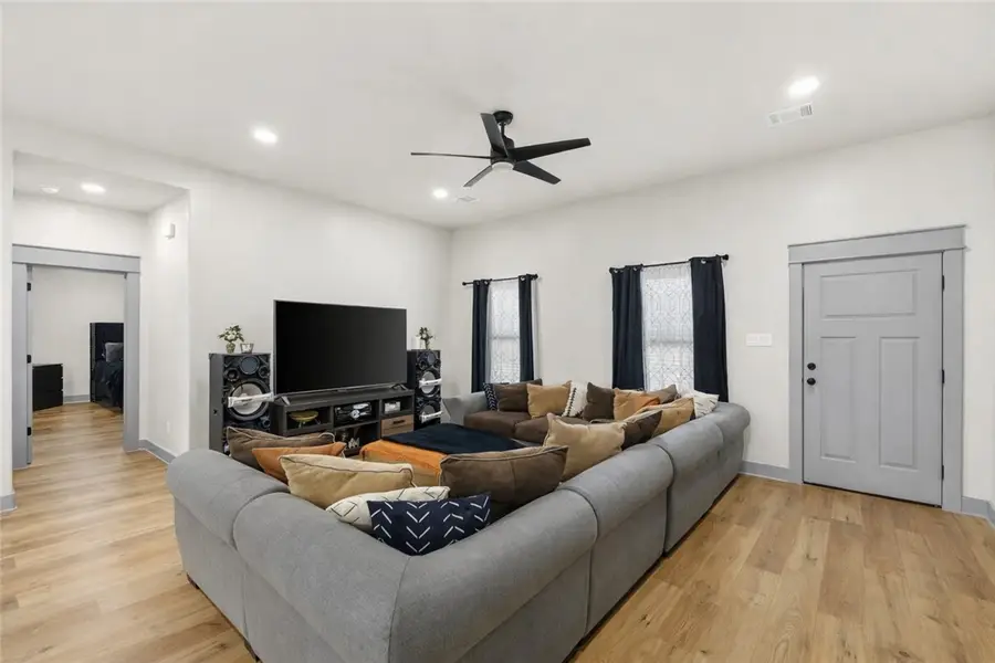 5012 Hickory Lane, College Station, TX 77845 - Image #3