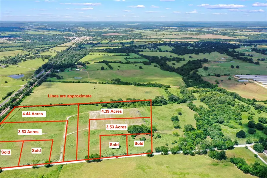 12151 Batson Loop, Normangee, TX 77871 - Image #2