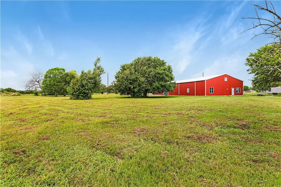 9813 County Road 309, Navasota, TX 77868 - #3