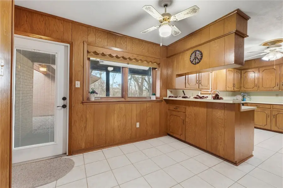 1707 Glade Street, College Station, TX 77840 - Image #2