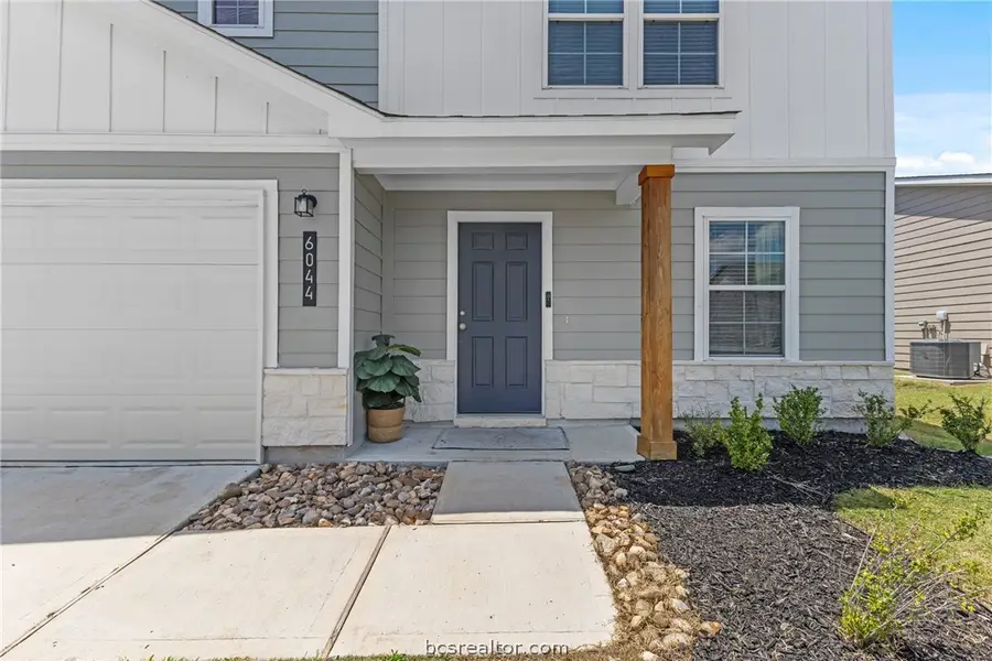 6044 Toby Bend, Bryan, TX 77807 - #3